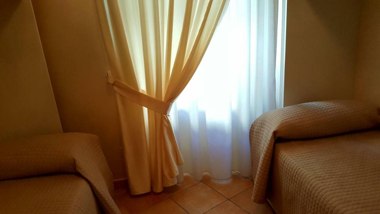 Ivana Sweet House Desenzano del Garda Exterior photo