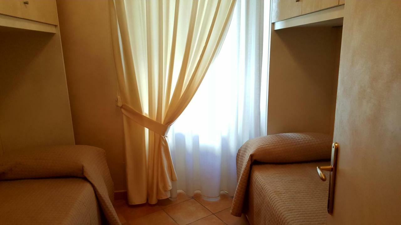 Ivana Sweet House Desenzano del Garda Exterior photo